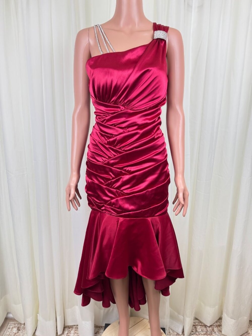 Vtg Bisou Bisou Ruched Red Satin Formal Asymmetrical High-Low Hem Dress Sz 12